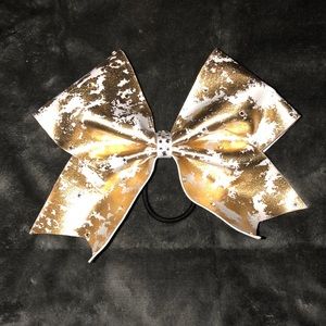 cheer bow